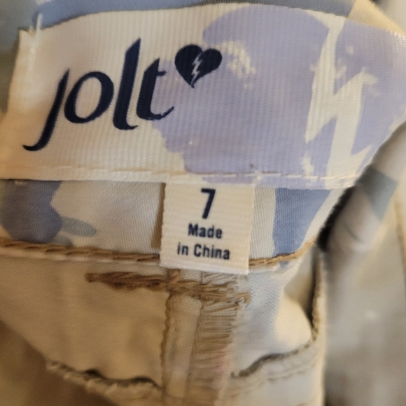 Ladies sz. 7 Jolt camo shorts - Picture 4 of 5